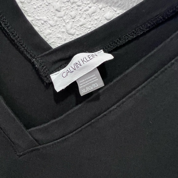 Calvin Klein Black V-Neck  romper XL - Picture 3 of 8